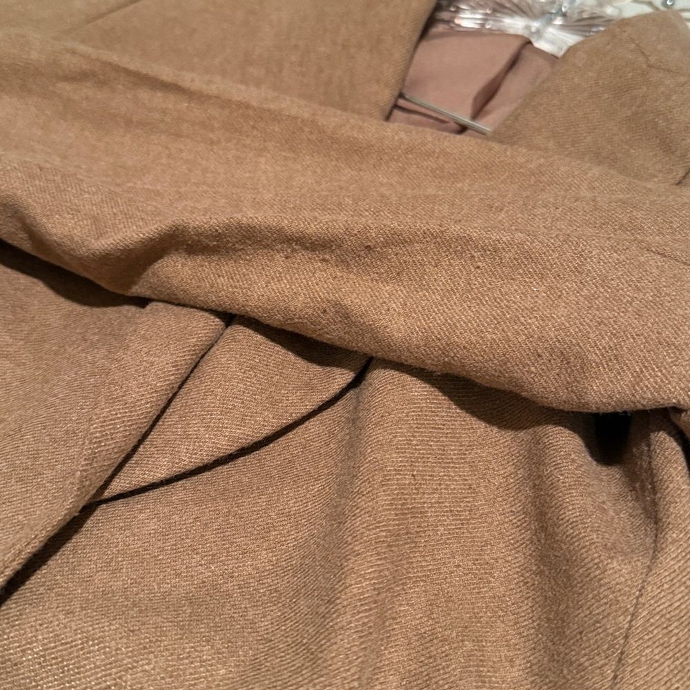Vince Flannel Wool-Blend Blazer - Picture 9 of 9